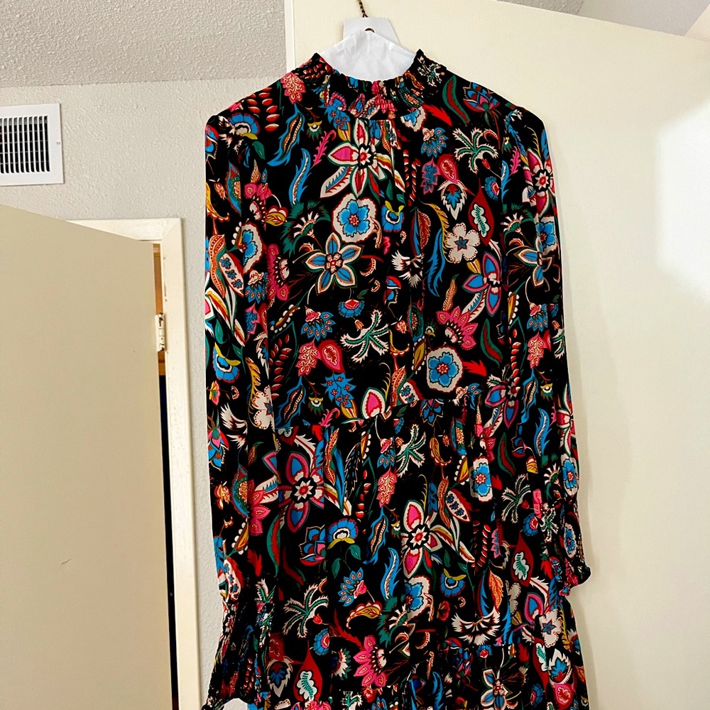 Boden, size 2 Petite mini dress (short skirt) with long sleeves and swirl print